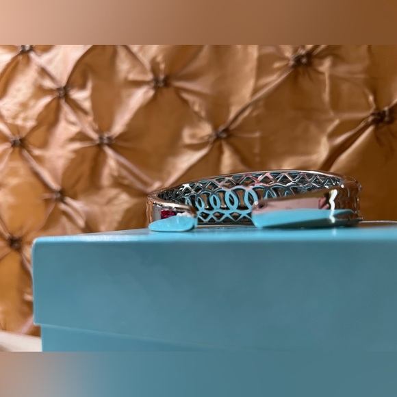 Affinity Diamond Solid Sterling Silver Hinged Curb Link Diamond Cuff Bangle 💎 - Picture 8 of 10